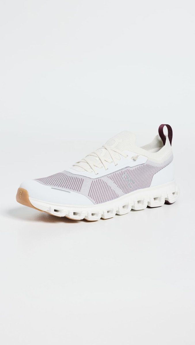 On Women's Cloud 6 Versa Sneakers, Ice/Maroon, 10 Medium US