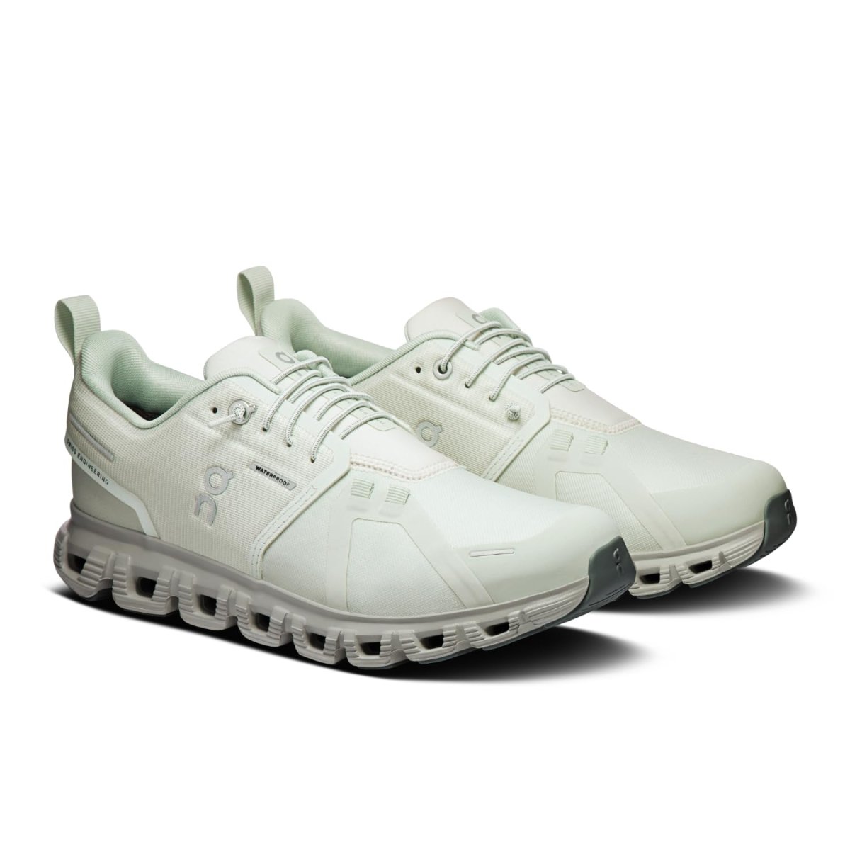 On Womens Cloud 6 Waterproof Iceberg/Tin 8 Medium